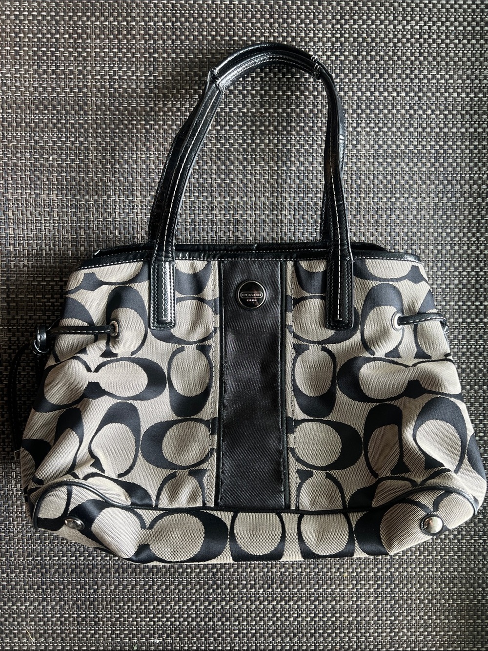 Coach Signature Brown Y2K shoulder bag